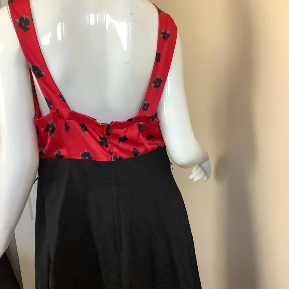 Torrid Red and Black Midi Dress - Picture 7 of 9